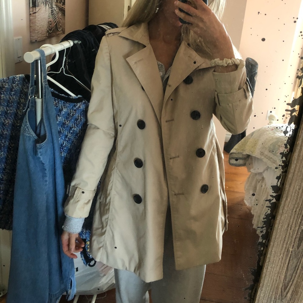 Trench coat